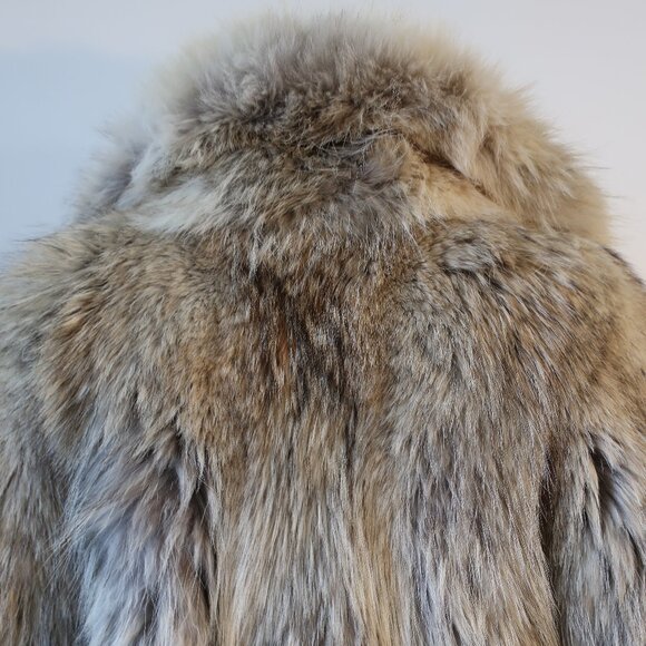 Womens Saks Fifth Avenue White Beige Full Length Coyote Fur Coat XL - Picture 13 of 16
